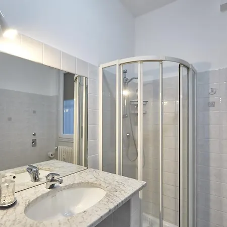 Апартаменты Farini Cozy Flat *